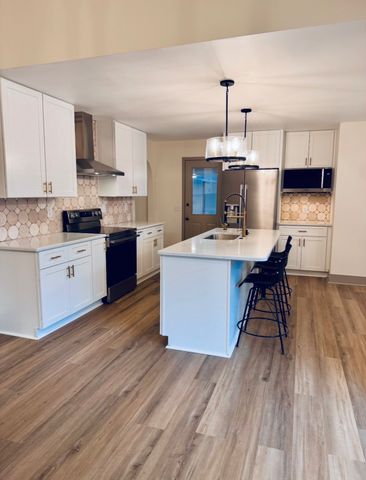 113 Millbrook Rd, Hendersonville, TN 37075