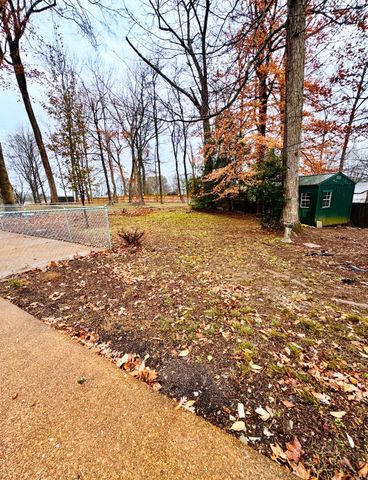 113 Millbrook Rd, Hendersonville, TN 37075