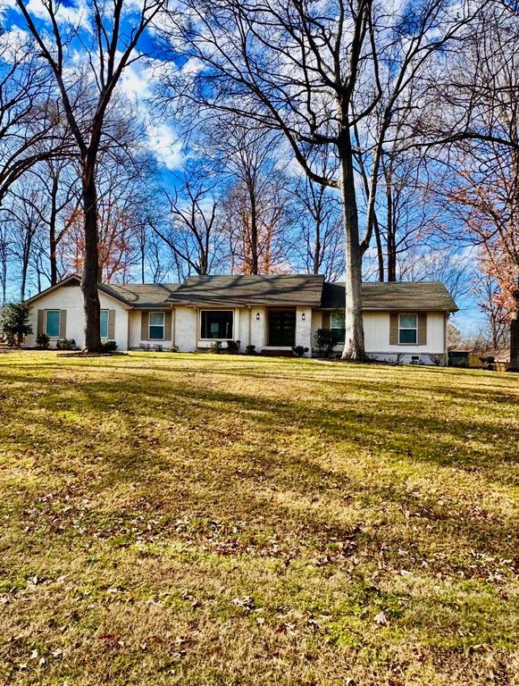 113 Millbrook Rd, Hendersonville, TN 37075