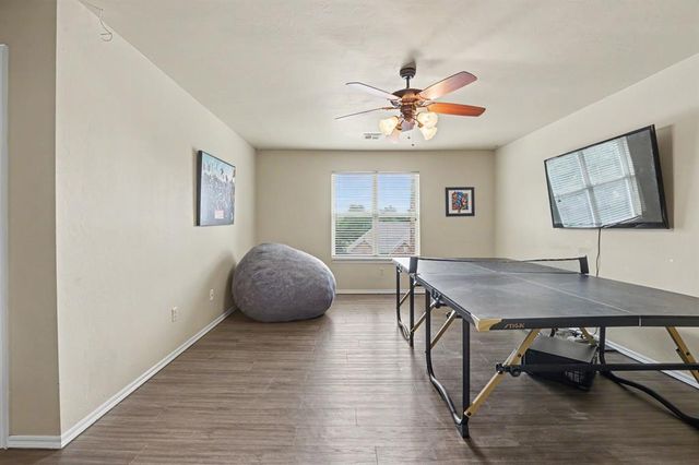 13801 Plantation Way, Edmond, OK 73013