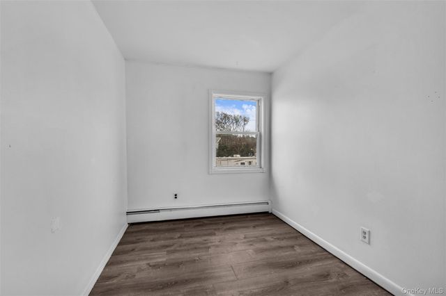 13 Riverside Avenue, Mastic Beach, NY 11951