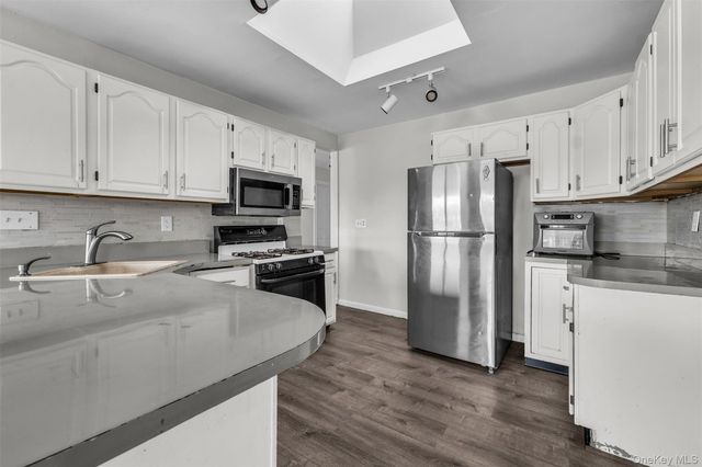 13 Riverside Avenue, Mastic Beach, NY 11951