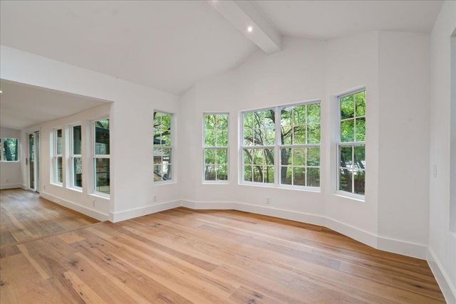 8707 White Cliff DR, Austin, TX 78759