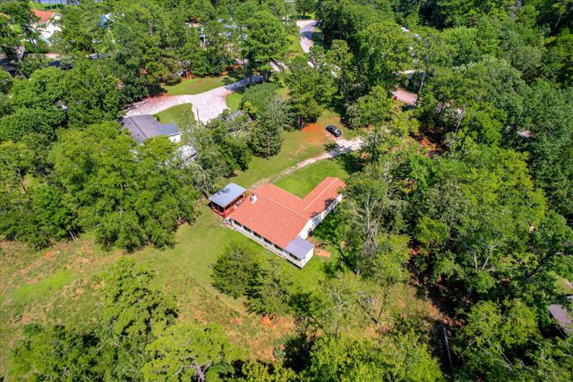 1129 Lakeside Drive, Lincolnton, GA 30817