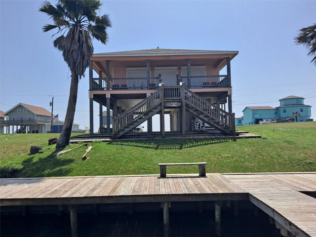 2281 County Road 230, Sargent, TX 77414