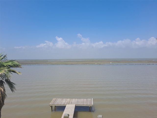 2281 County Road 230, Sargent, TX 77414