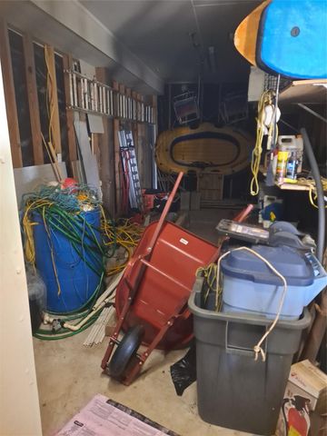 2281 County Road 230, Sargent, TX 77414