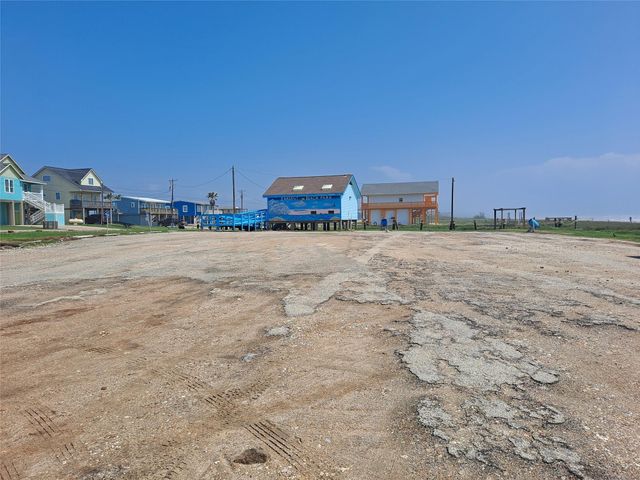 2281 County Road 230, Sargent, TX 77414