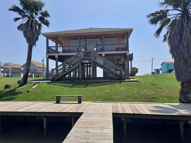 2281 County Road 230, Sargent, TX 77414