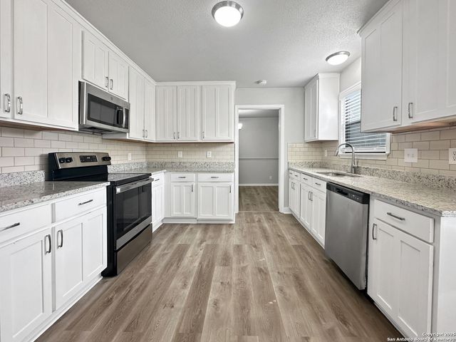 4826 Bohill, San Antonio, TX 78217