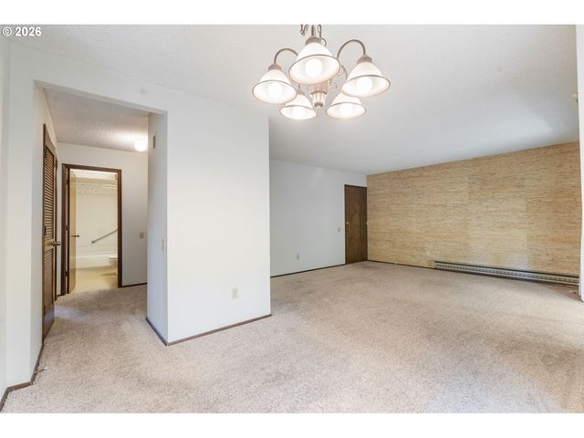 10840 Sw MEADOWBROOK Dr 57, Portland, OR 97224