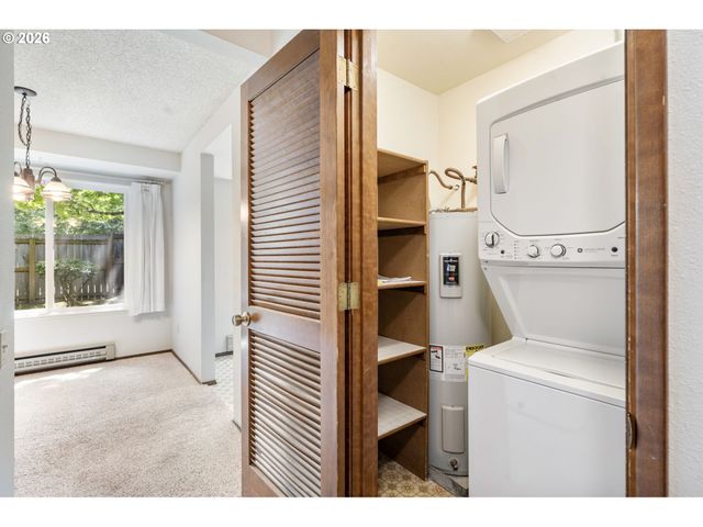 10840 Sw MEADOWBROOK Dr 57, Portland, OR 97224