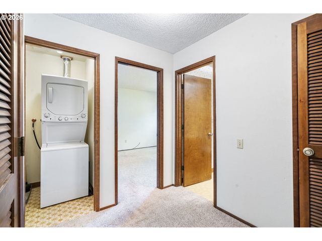 10840 Sw MEADOWBROOK Dr 57, Portland, OR 97224