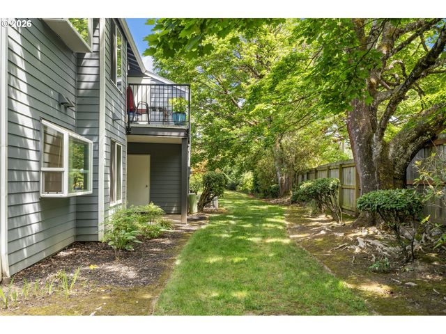 10840 Sw MEADOWBROOK Dr 57, Portland, OR 97224