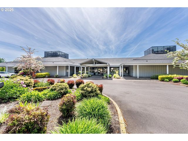 10840 Sw MEADOWBROOK Dr 57, Portland, OR 97224