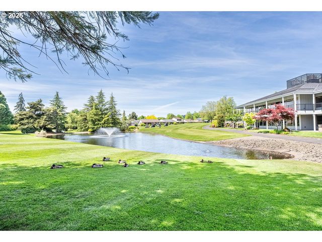 10840 Sw MEADOWBROOK Dr 57, Portland, OR 97224
