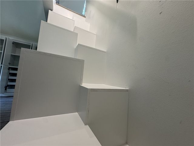 1111 South Ray Avenue A, Fayetteville, AR 72701