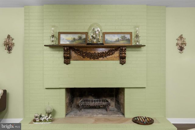 2031 SYLVAN PARK RD, Burlington, NJ 08016