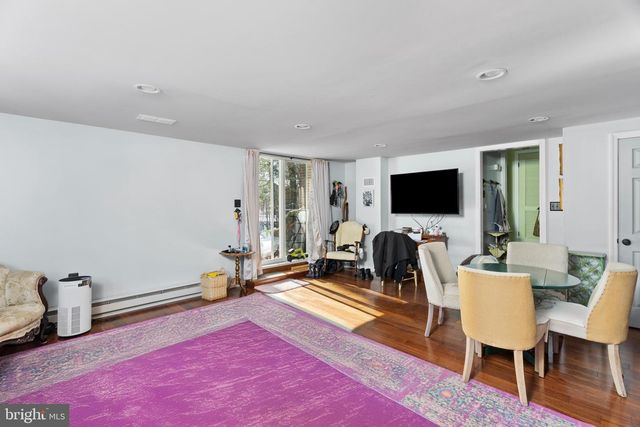 2031 SYLVAN PARK RD, Burlington, NJ 08016