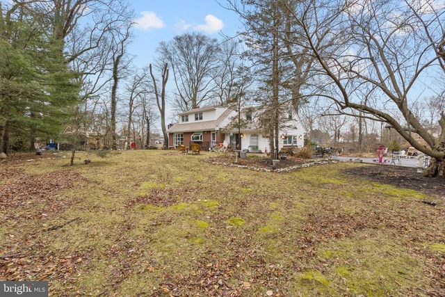 2031 SYLVAN PARK RD, Burlington, NJ 08016