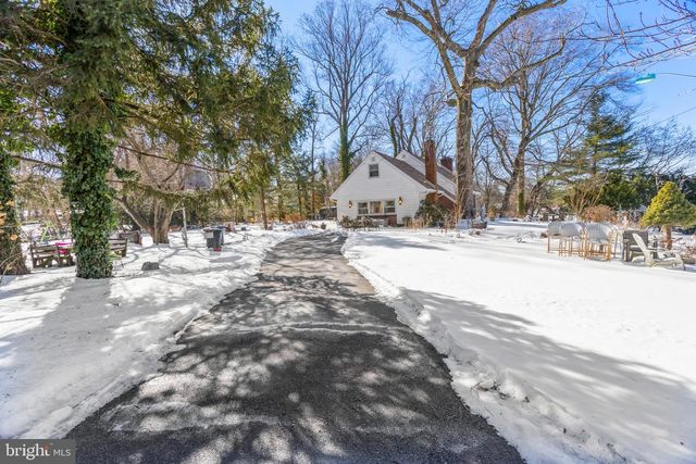 2031 SYLVAN PARK RD, Burlington, NJ 08016