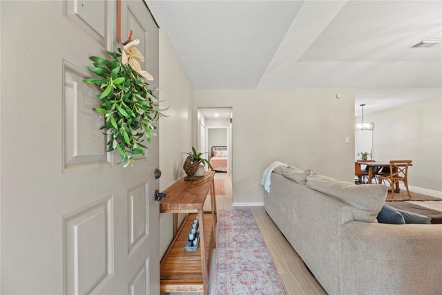 14020 Schroeder Road 126, Houston, TX 77070