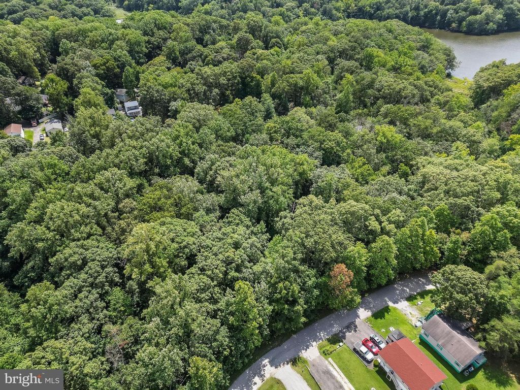 8310 CIRCLE DRIVE, Lusby, MD 20657
