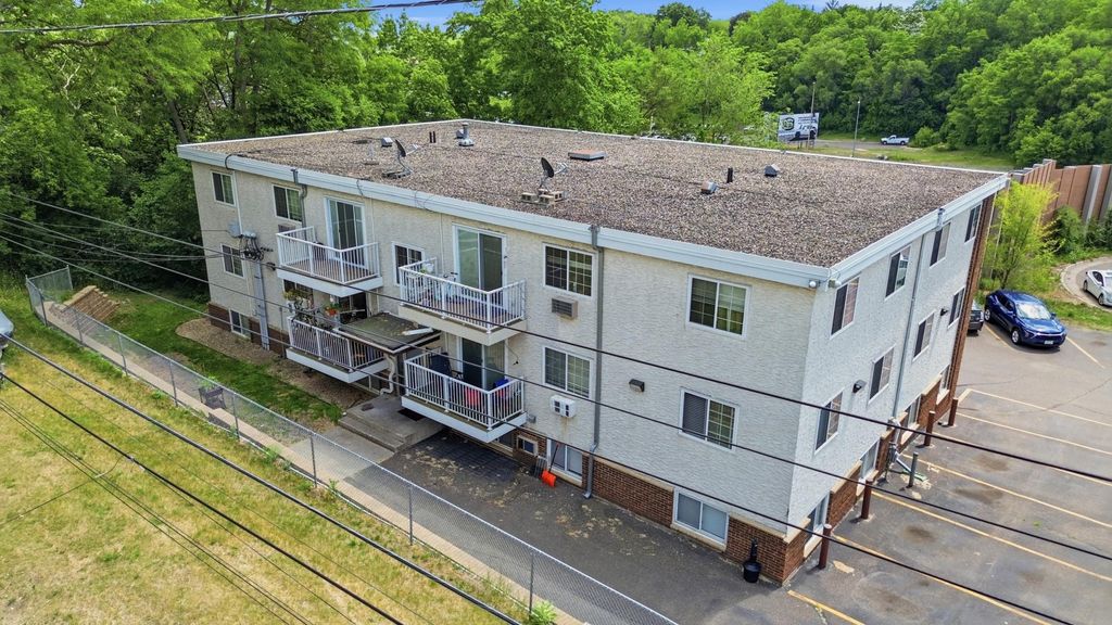 105 Park Street E, South Saint Paul, MN 55075 — photo 4