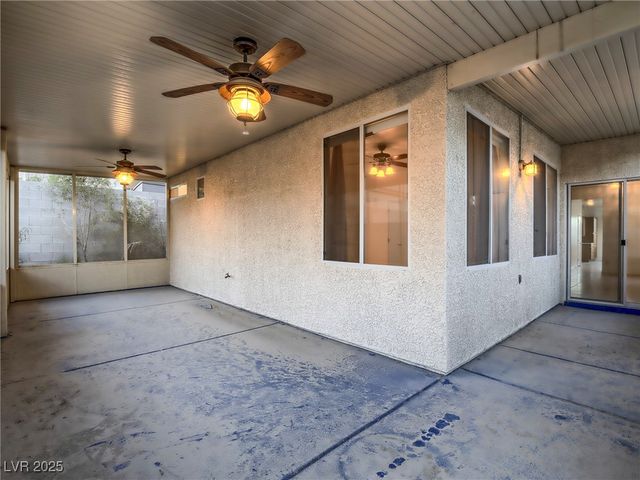 10517 Morning Drop Avenue, Las Vegas, NV 89129