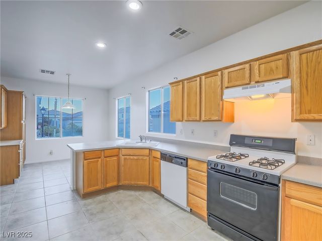 10517 Morning Drop Avenue, Las Vegas, NV 89129