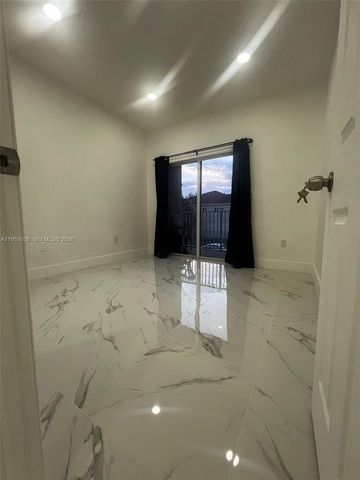 355 E 4th St 203, Hialeah, FL 33010