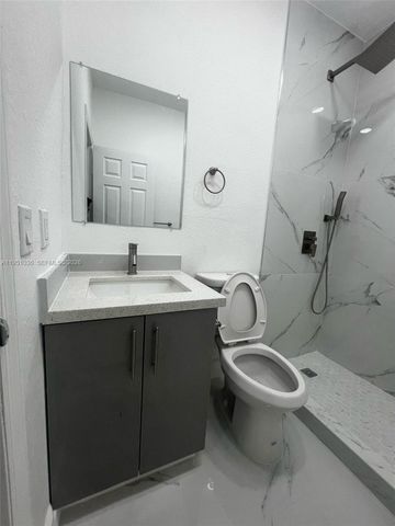 355 E 4th St 203, Hialeah, FL 33010