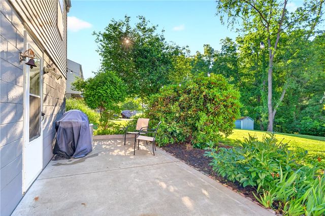 1805 Cedaridge Drive, South Park, PA 15129