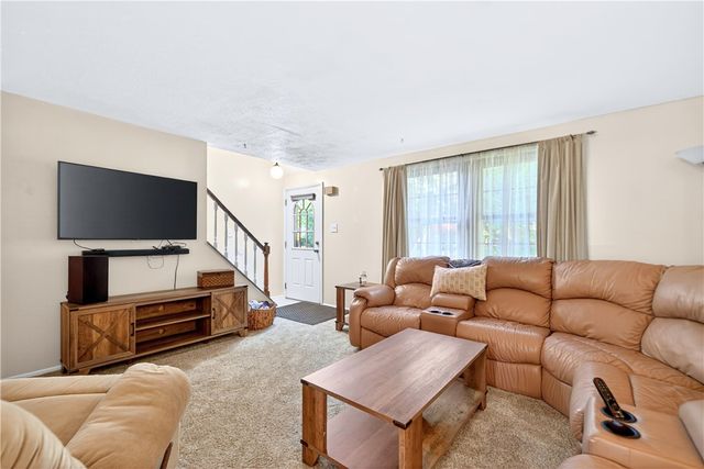 1805 Cedaridge Drive, South Park, PA 15129