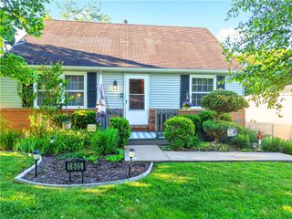 1805 Cedaridge Drive, South Park, PA 15129