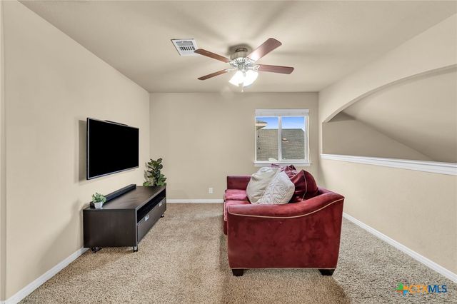 945 Lauren Street, New Braunfels, TX 78130