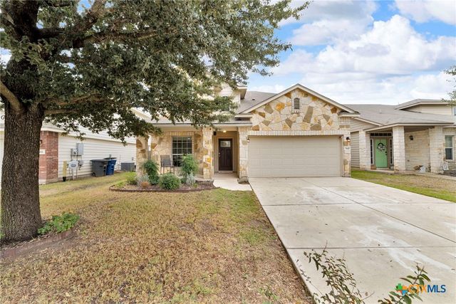 945 Lauren Street, New Braunfels, TX 78130