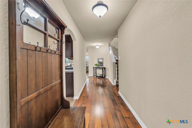 945 Lauren Street, New Braunfels, TX 78130