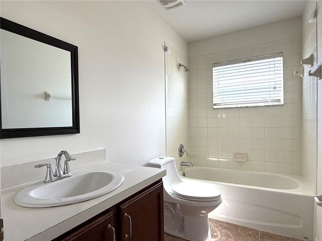 1764 ASHWORTH LOOP, Lakeland, FL 33810