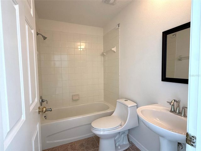 1764 ASHWORTH LOOP, Lakeland, FL 33810