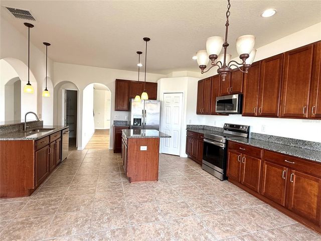1764 ASHWORTH LOOP, Lakeland, FL 33810