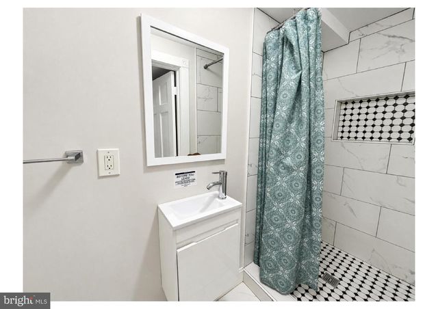 1501 E BALTIMORE ST, Baltimore, MD 21231