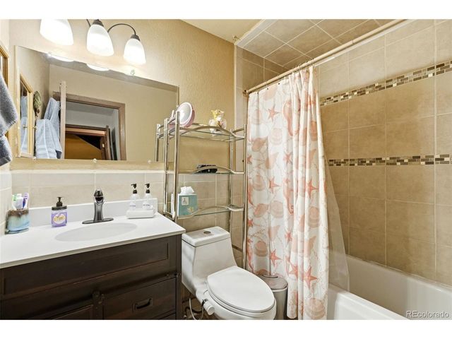 455 Ingalls St, Lakewood, CO 80226