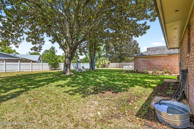 685 TROPICAL Parkway, Orange Park, FL 32073
