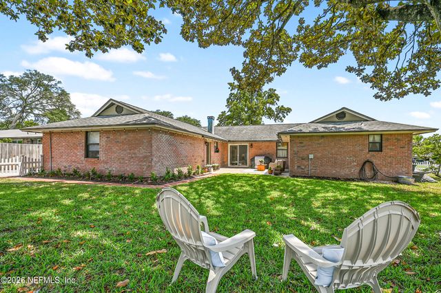 685 TROPICAL Parkway, Orange Park, FL 32073