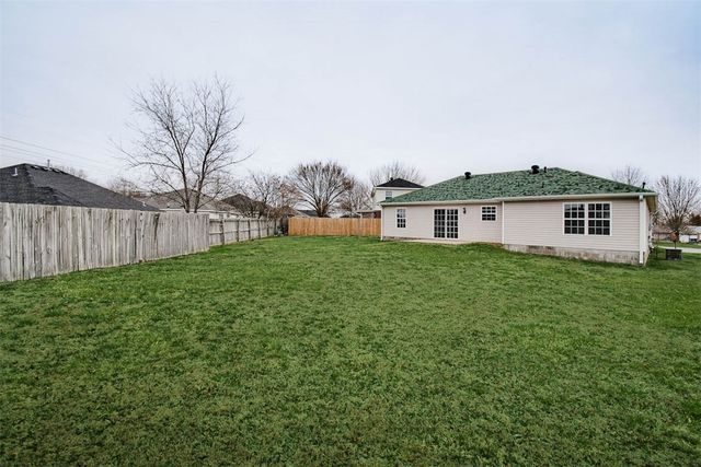 902 SW Hopi Circle, Bentonville, AR 72712