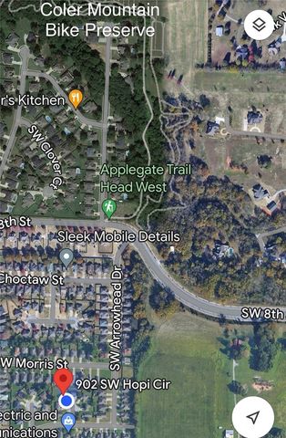 902 SW Hopi Circle, Bentonville, AR 72712