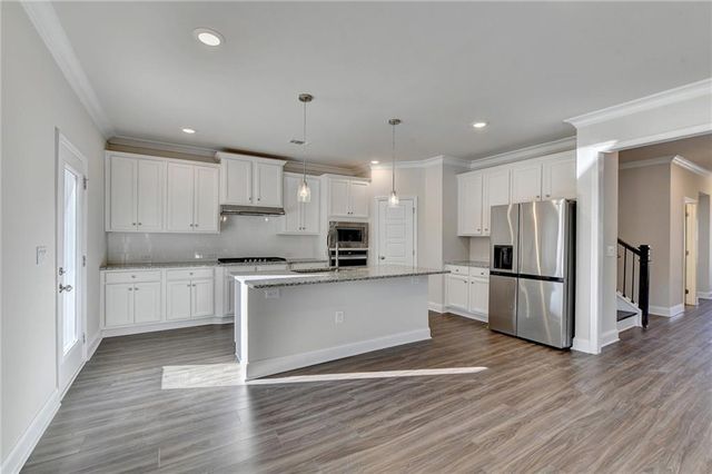 1622 Dover Creek Lane, Lawrenceville, GA 30045