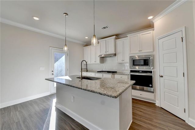 1622 Dover Creek Lane, Lawrenceville, GA 30045