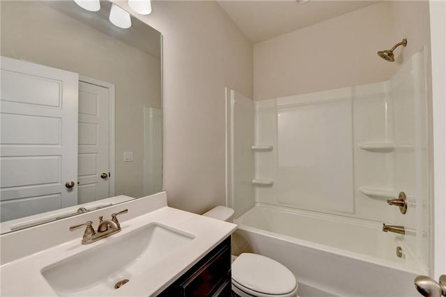 1622 Dover Creek Lane, Lawrenceville, GA 30045